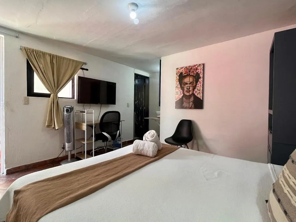**** Hotel Casa Miranda Morelos Guadalajara Mexico