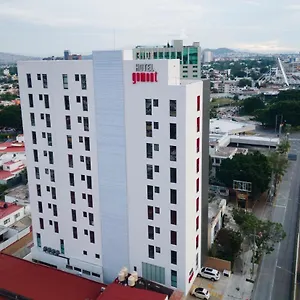 Gumont Lopez Mateos - Minerva Hotel